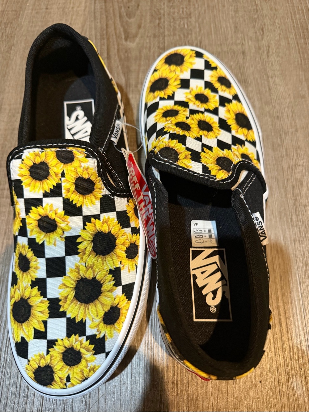 🌻 Vans Asher Sunflower Checker Slip-On Sneakers – Women’s 7 – NWT